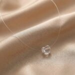 Lant pe fir transparent cu inima swarovski - imagine 2