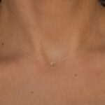 Lant pe fir transparent cu bobita swarovski (taietura briliant) auriu de 2,5 mm - imagine 2