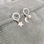 Cercei cercuri din argint cu stea, semiluna si perla swarovski