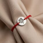 Brățară pe șnur reglabil cu bănuț gravat din Argint 925 - imagine 2